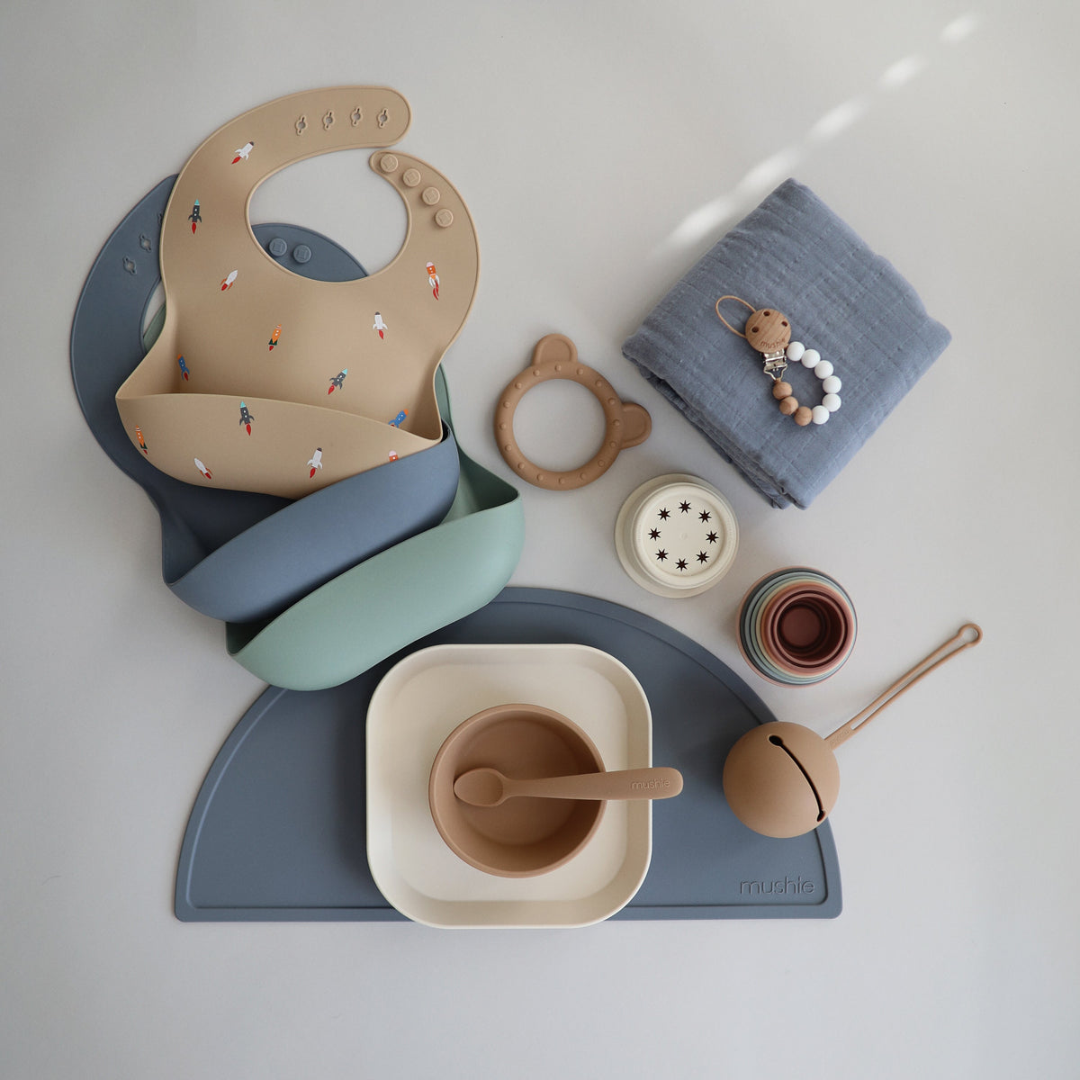 Silicone Baby Bib mushie