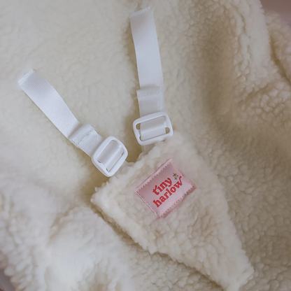 Tiny Harlow - Doll Car Seat - Strawberry picnic - Tiny Harlow