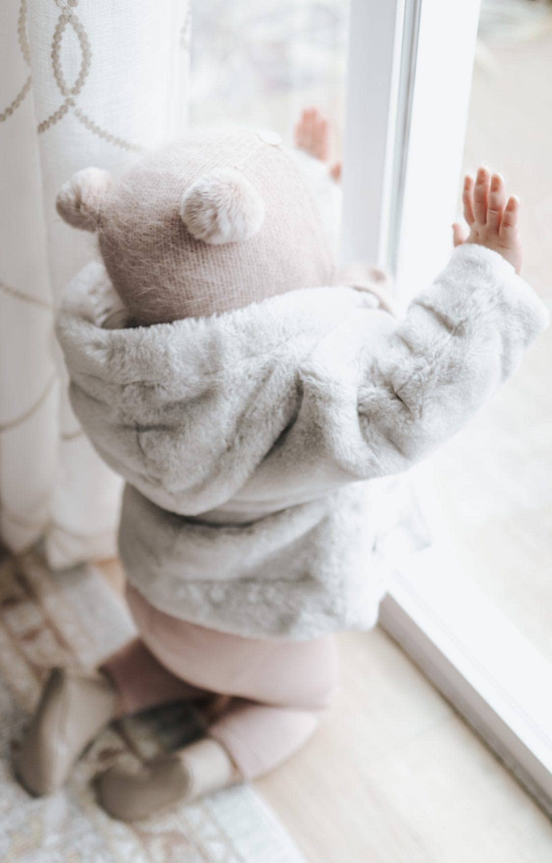 Petite Maison Kids - Dusty Pink Cashmere Teddy Hat: Small (0-12 M)