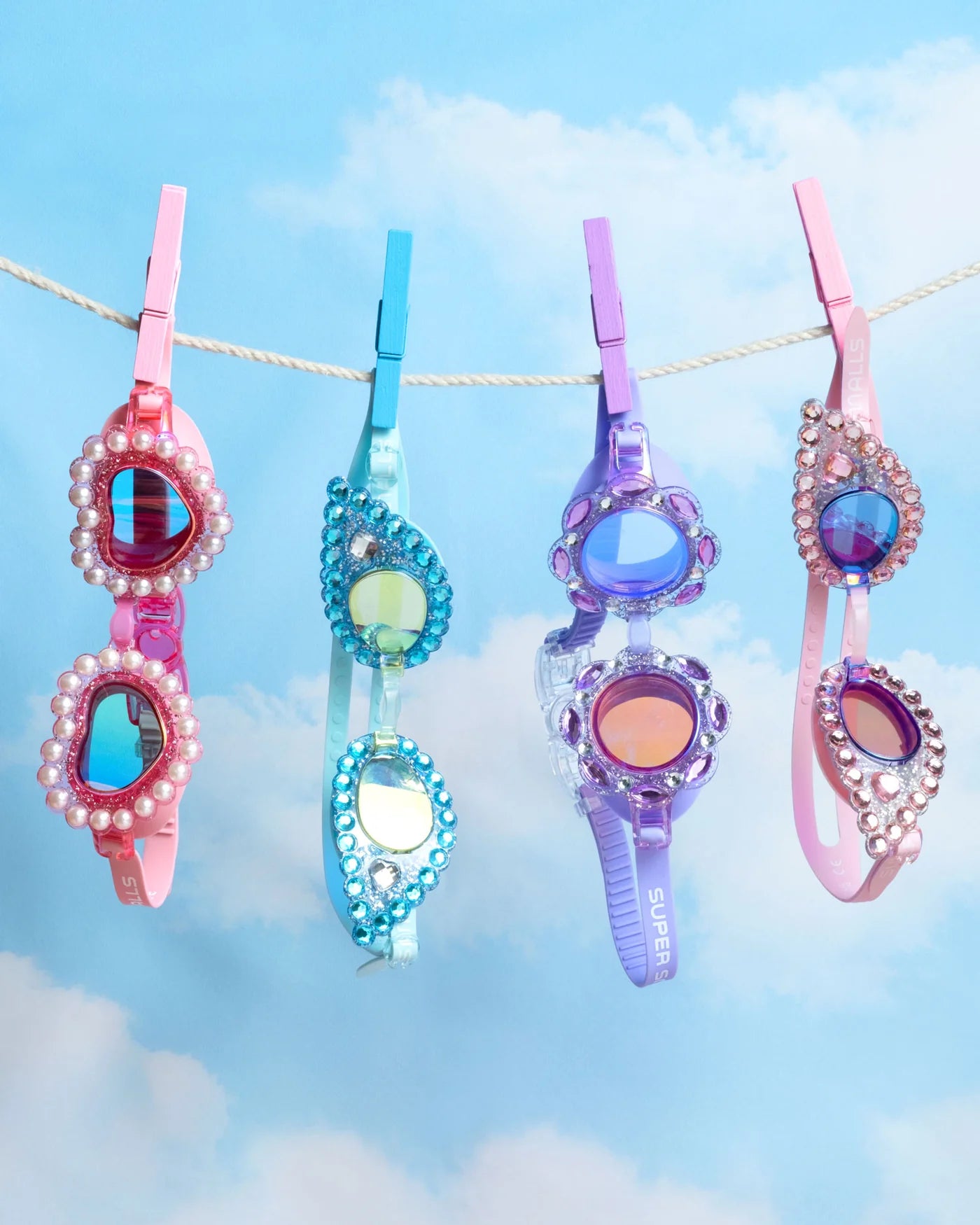 Super Smalls Heartfelt Super Goggles