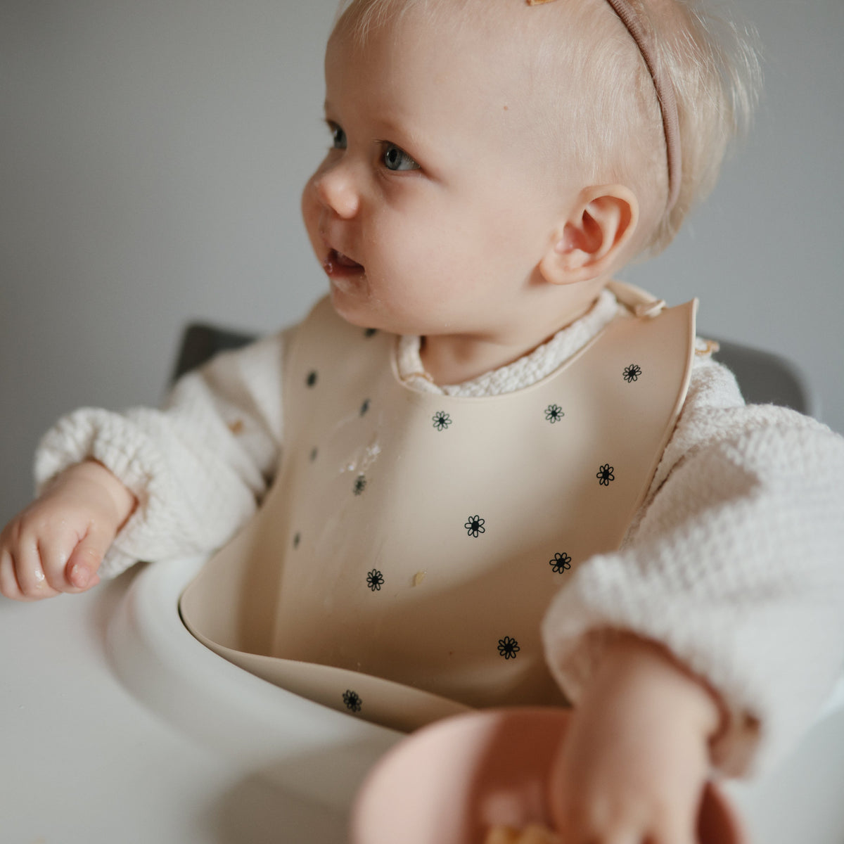 Silicone Baby Bib mushie