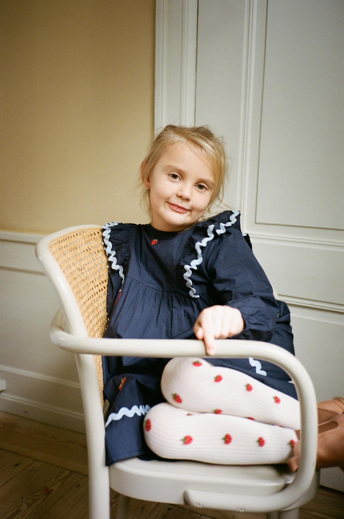 Flöss Hannah Dress in New Navy, lifestyle view
