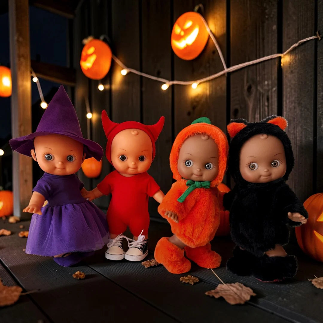 Minikane Maïa Mini Panchas Doll &amp; Pumpkin Outfit