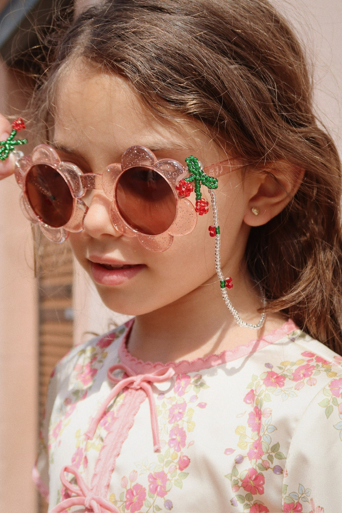 Konges Sløjd Sunglasses Bead Chain Cherry - Multi