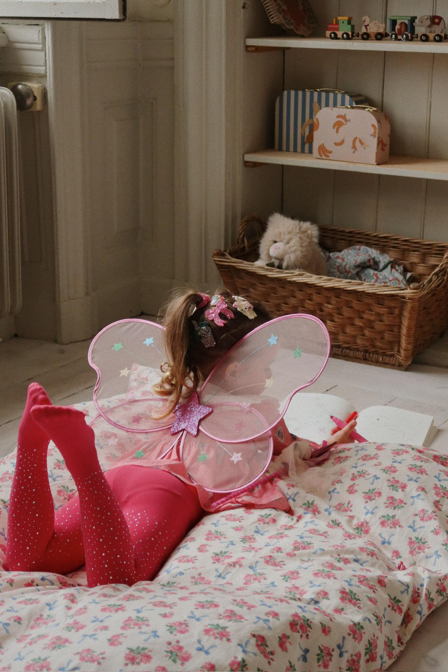 Load video: Konges Sloejd  Small Pool