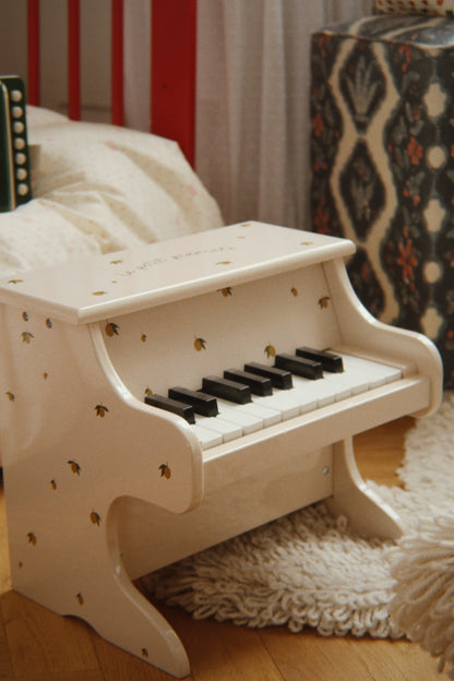 Konges Sløjd Lemon Piano detail
