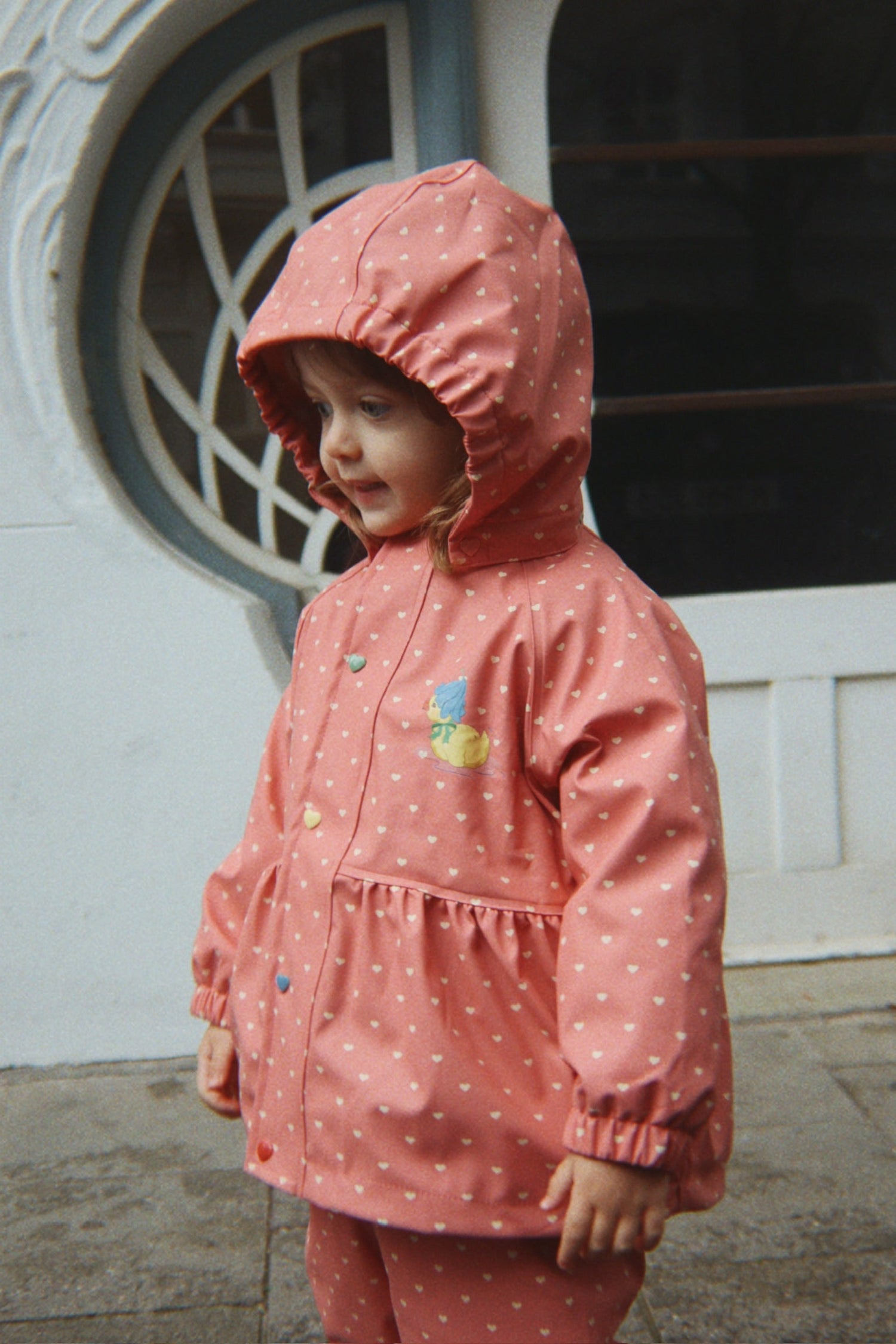 Konges Sløjd Rainy Palme Duckling Rain Jacket - Coeur Feathers - image 4