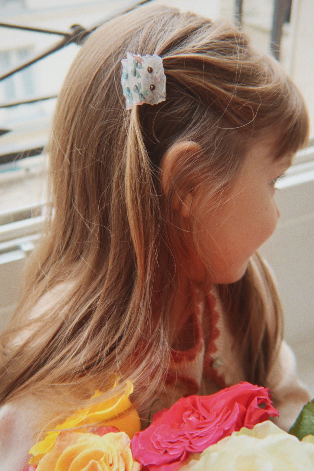 Konges Sløjd Multi small hair claws lifestyle view