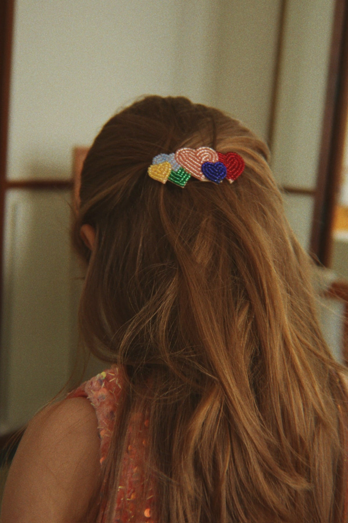 Konges Sløjd Coeur Coloré beaded hair clip styled look
