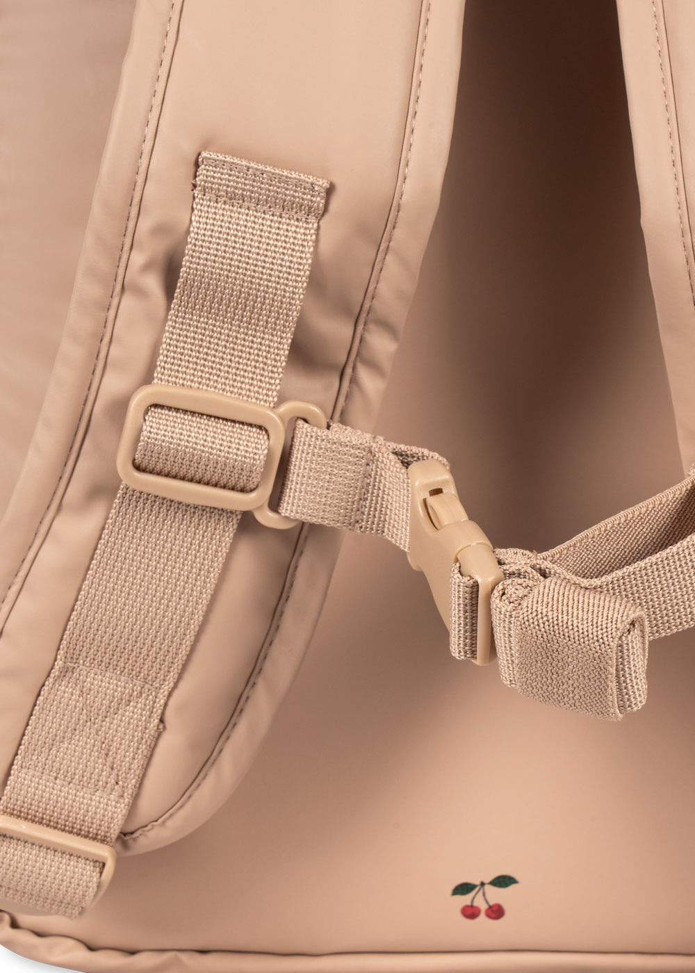 Konges Slojd Rainy Backpack- Cherry