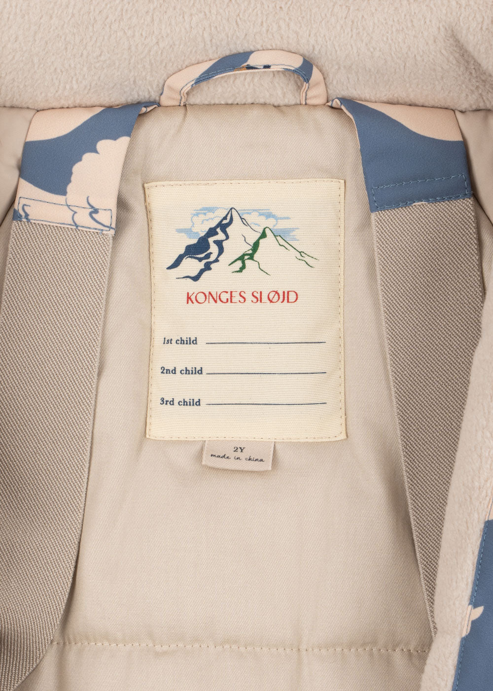 Konges Sløjd Mismou Frill Jacket in Swan – front detail