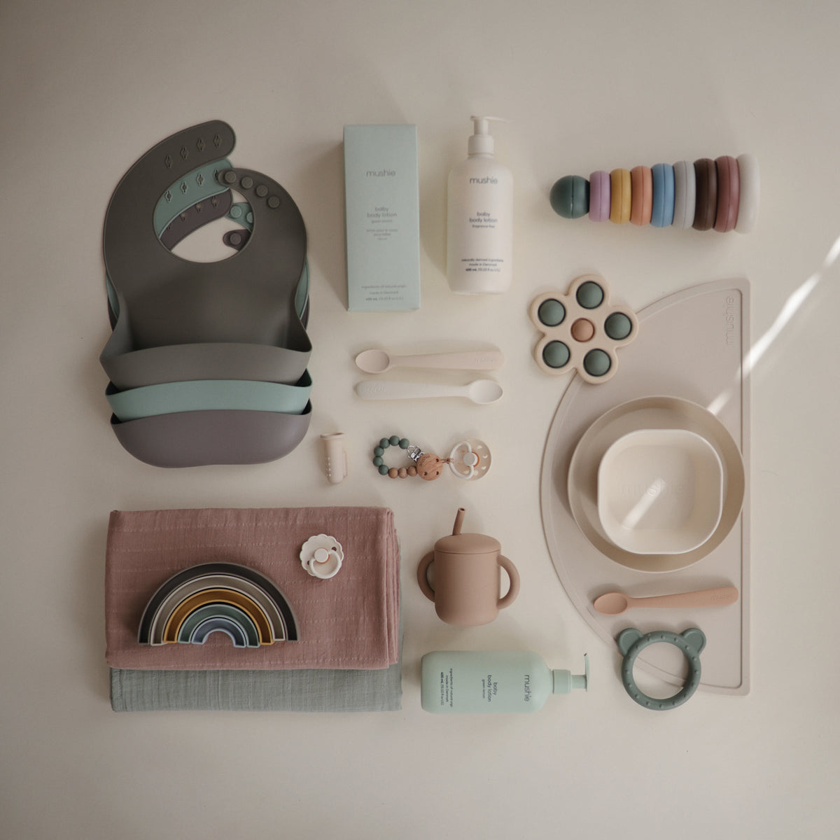 Silicone Baby Bib mushie