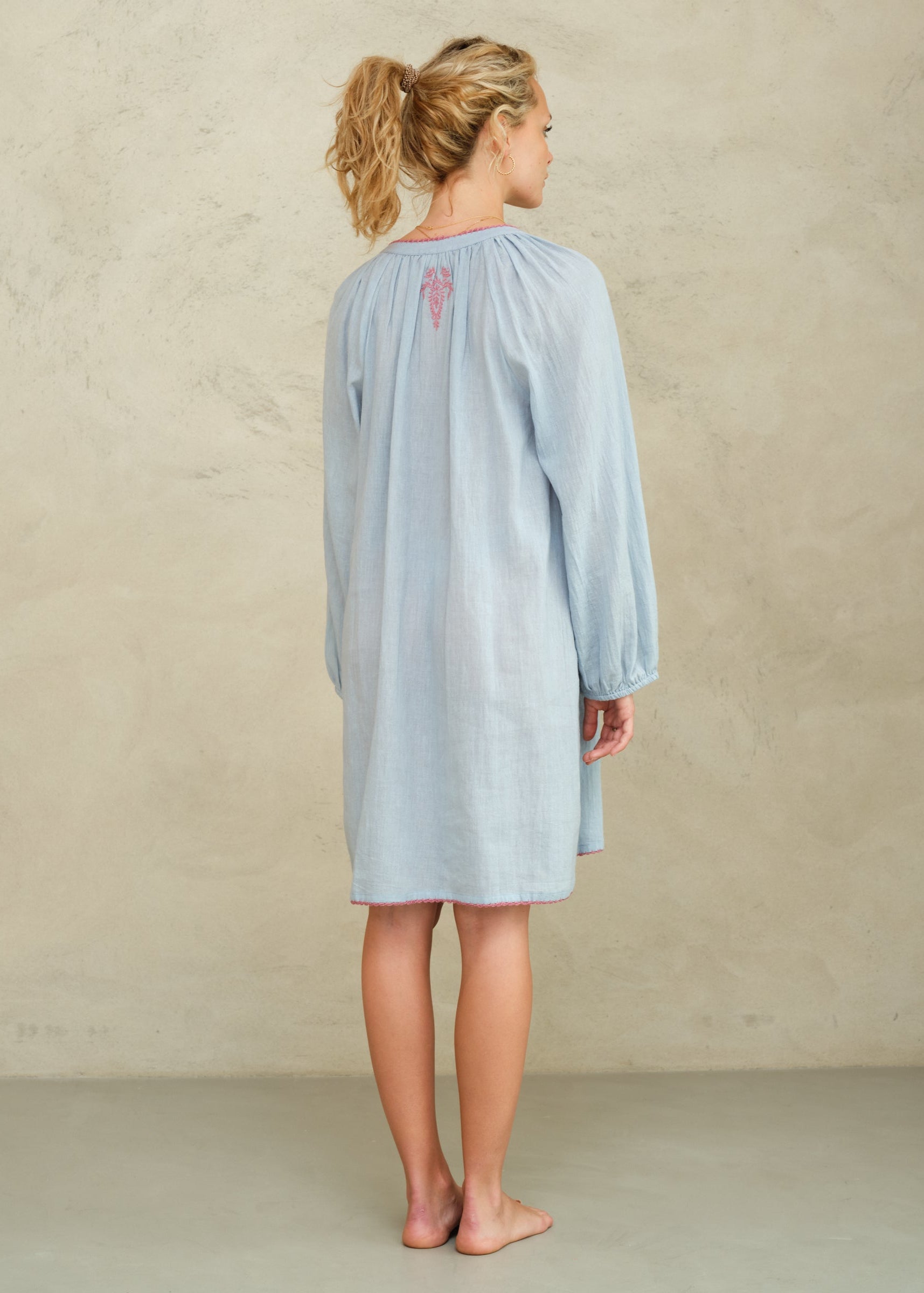 M.A.B.E Talia Kaftan - Lt Blue/Rose