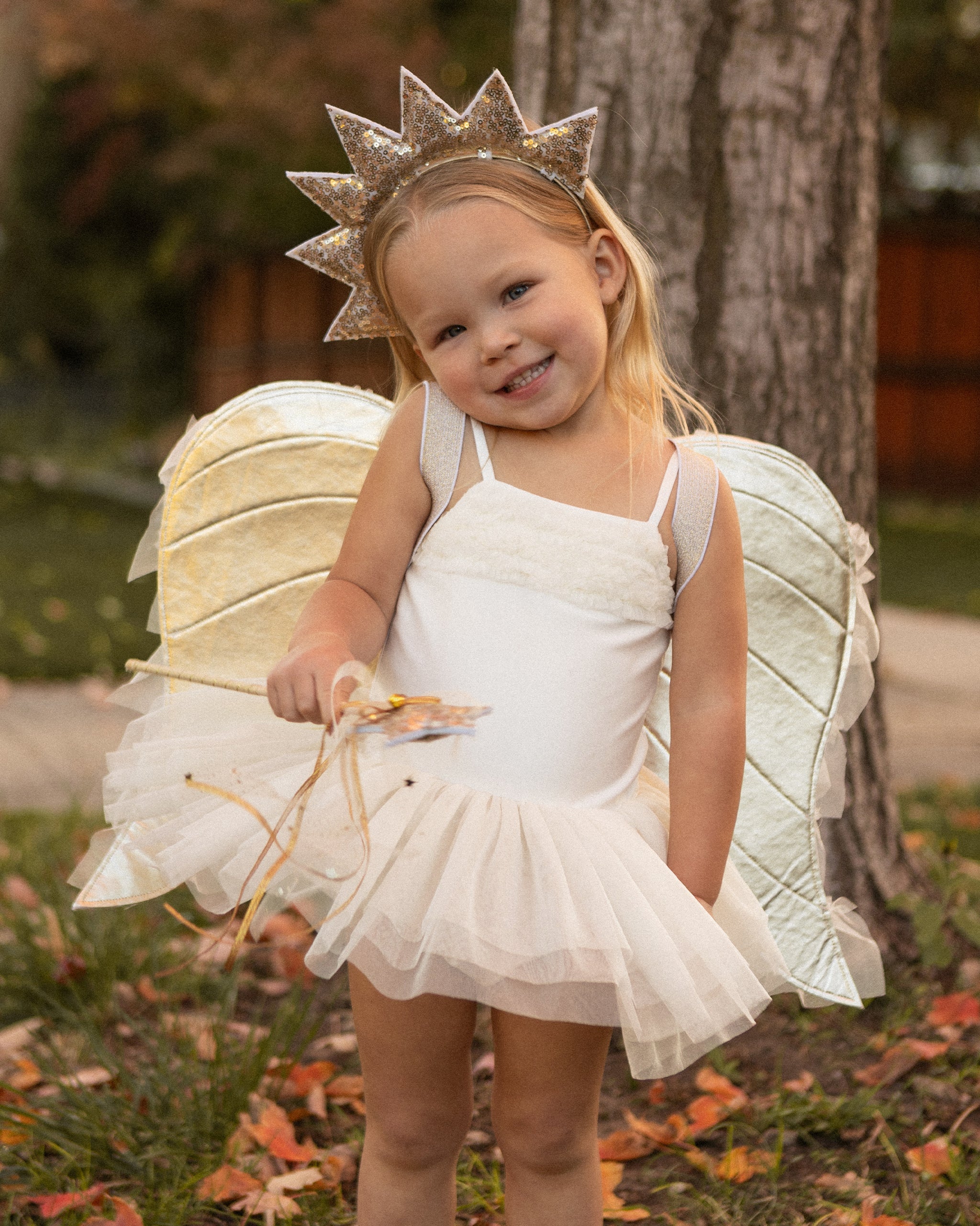 Noralee Angel Wings - Ivory Shimmer - official product image 3