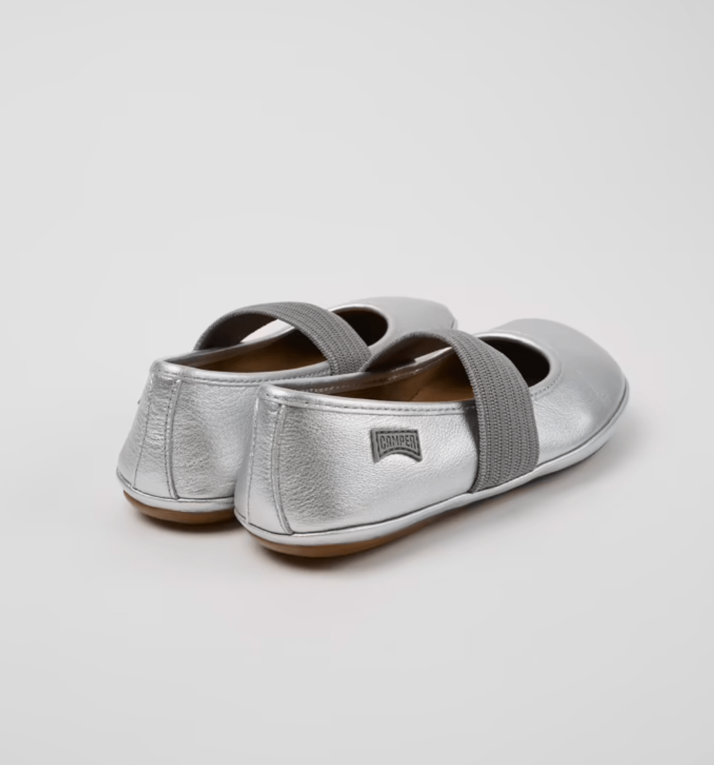 Camper Right Silver Leather Ballerina for Kids. camper