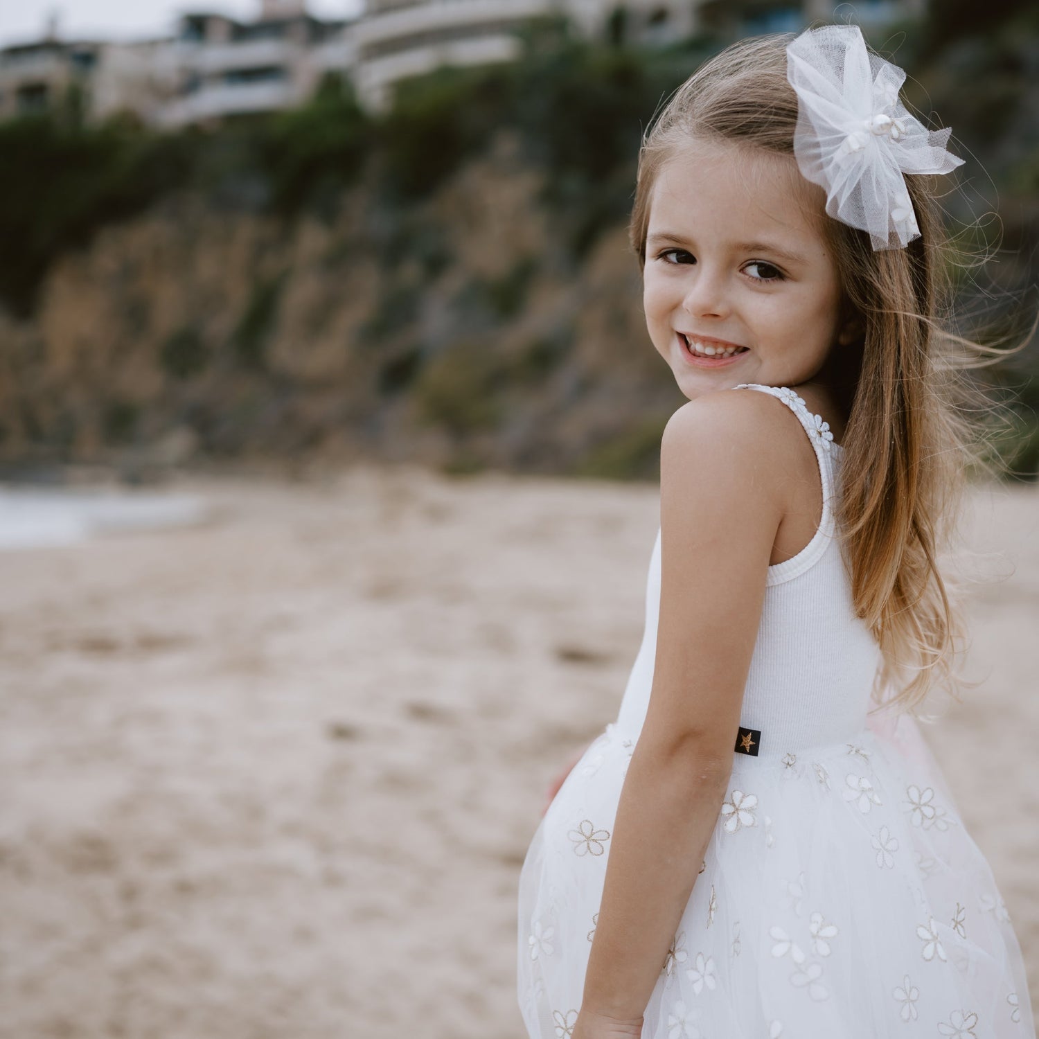 Daisy Tutu - White Petite Hailey