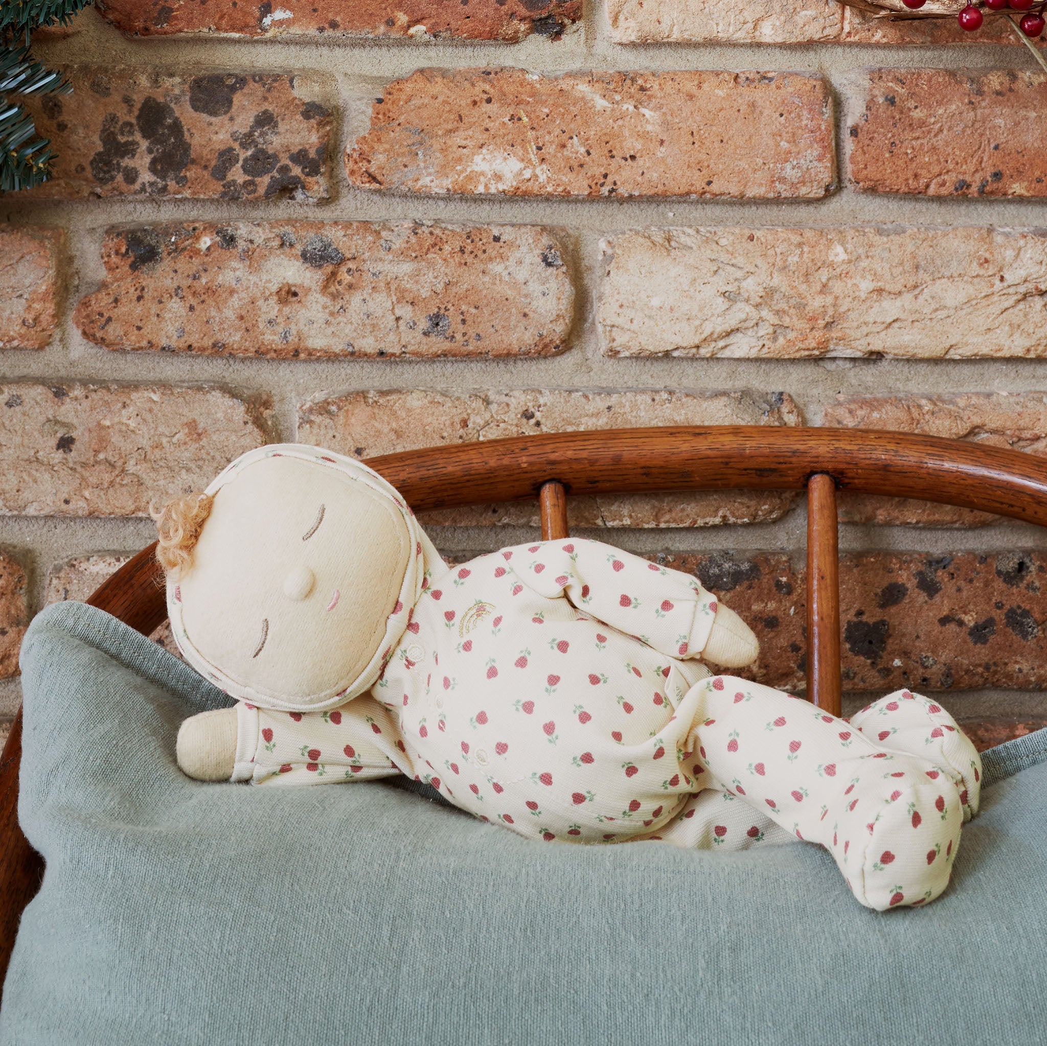 Dozy Dinkum Custard Sweetheart - product view 2