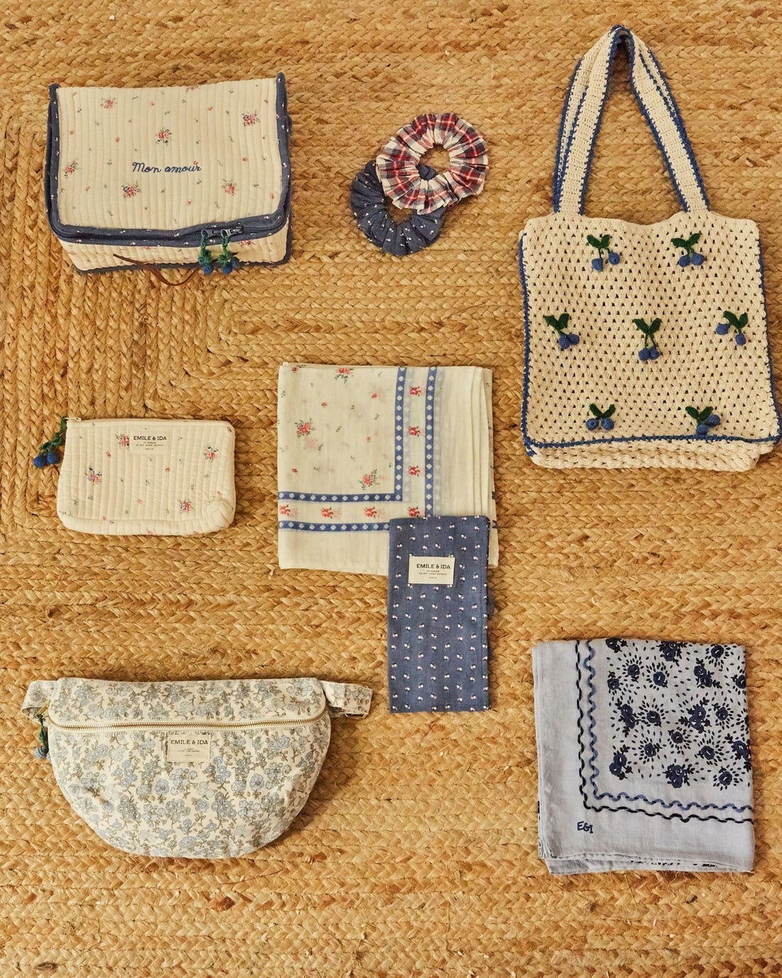 Emile et Ida Blue Floral Cotton Hair Scrunchie Inarbel Sa