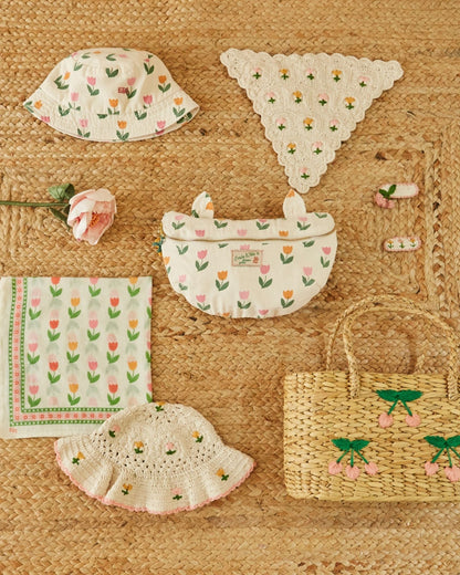 Emile et Ida Cherry Wicker Basket – Pink Embroidery Emile et ida