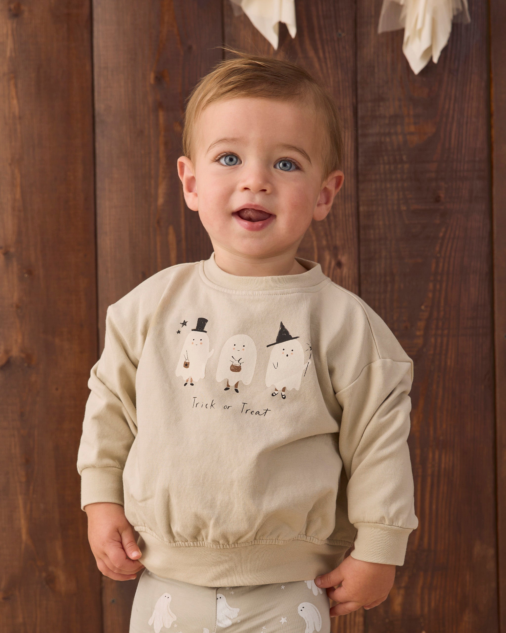 Quincy Mae Relaxed Fleece Sweatshirt - Trick Or Treat - official product image 3
