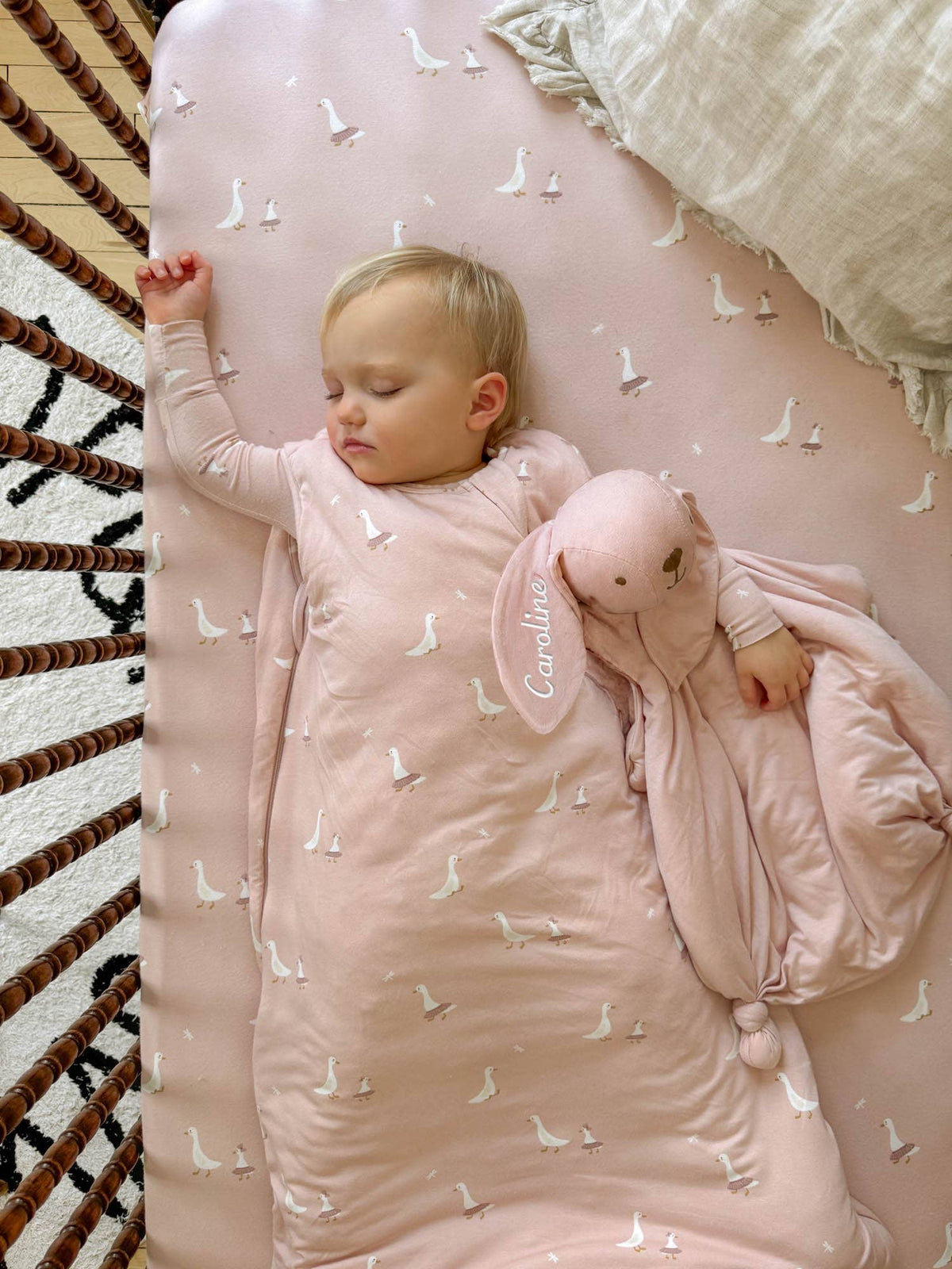 gunamuna - FW26 Lovey bunny: Bentley gunamuna
