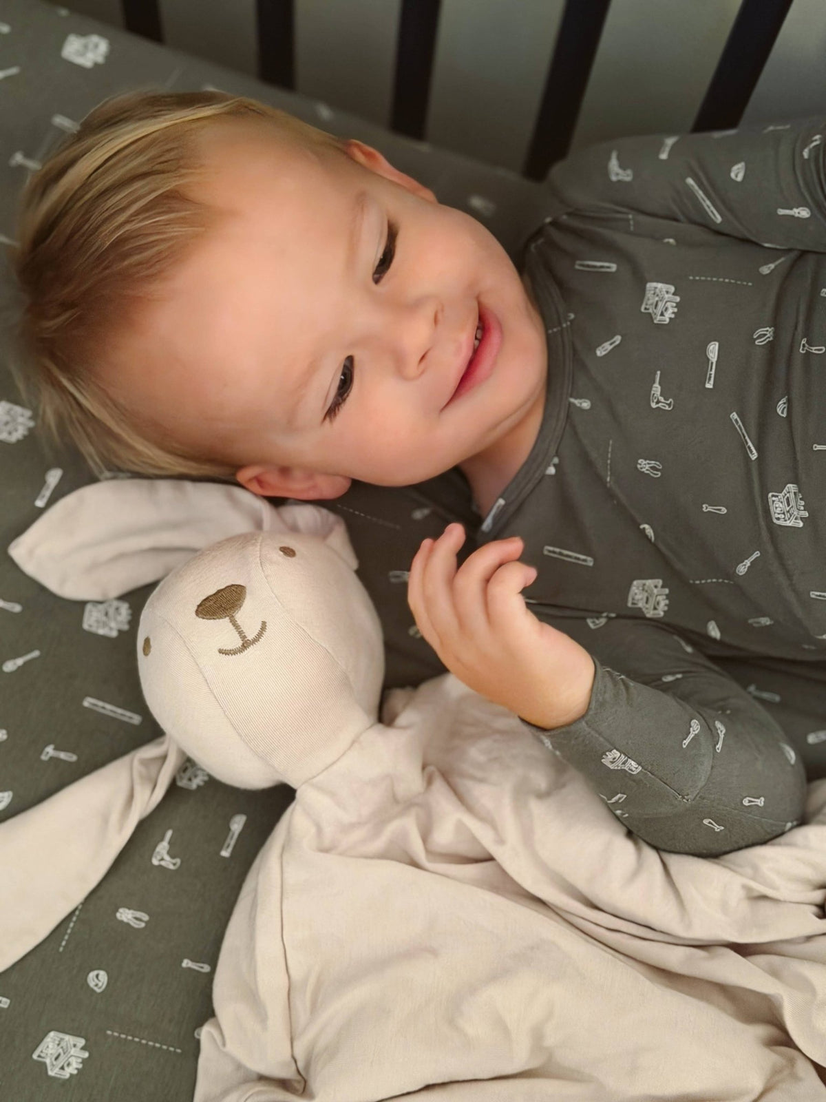 gunamuna - FW26 Lovey bunny: Bentley gunamuna