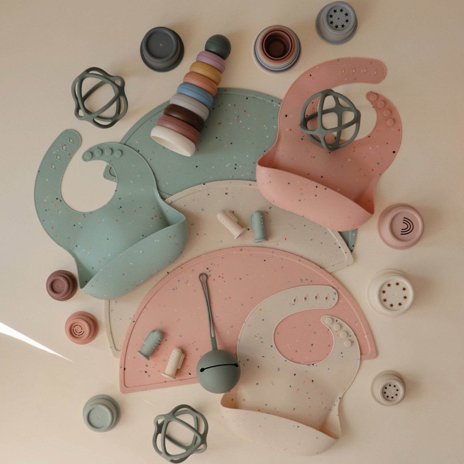 Silicone Baby Bib mushie