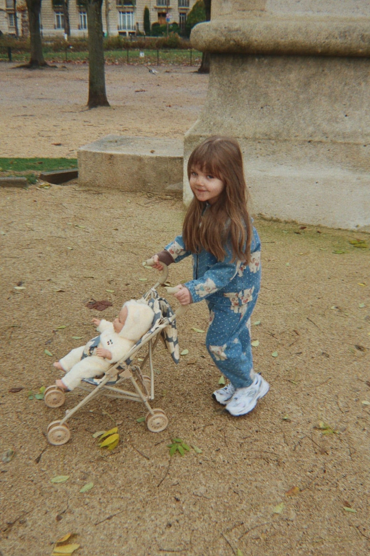 Konges Sløjd Doll Stroller in Swan – gallery view 3