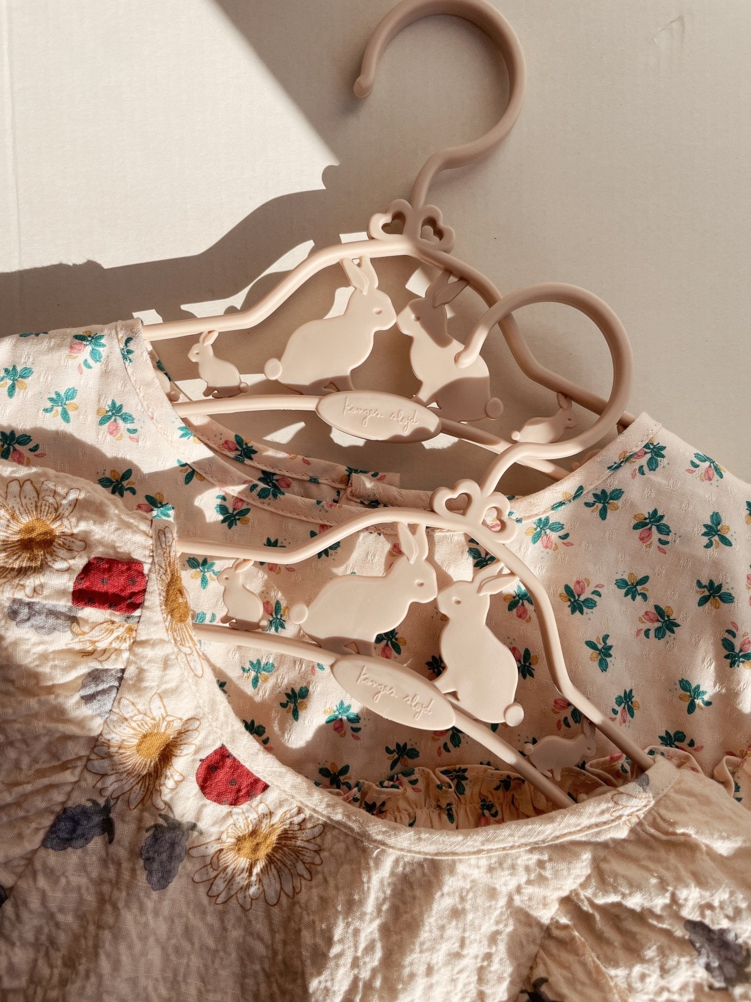 Konges Sløjd 5 - Pack Bunny Hangers – Cream Konges Sløjd