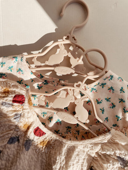 Konges Sløjd 5 - Pack Bunny Hangers – Cream Konges Sløjd
