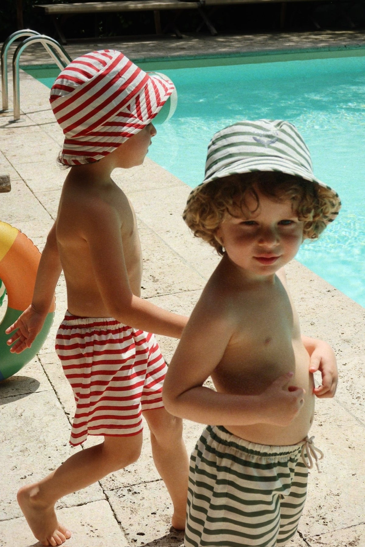 Konges Sløjd ASNOU SWIM SHORTS - stripe rouge Konges Sløjd New Collection