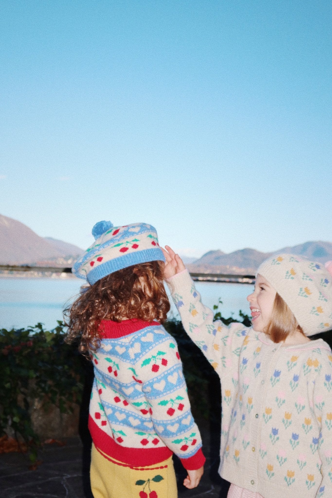 Konges Sløjd BELOU KNIT CARDIGAN - CHERRY STRIPE Konges Sløjd