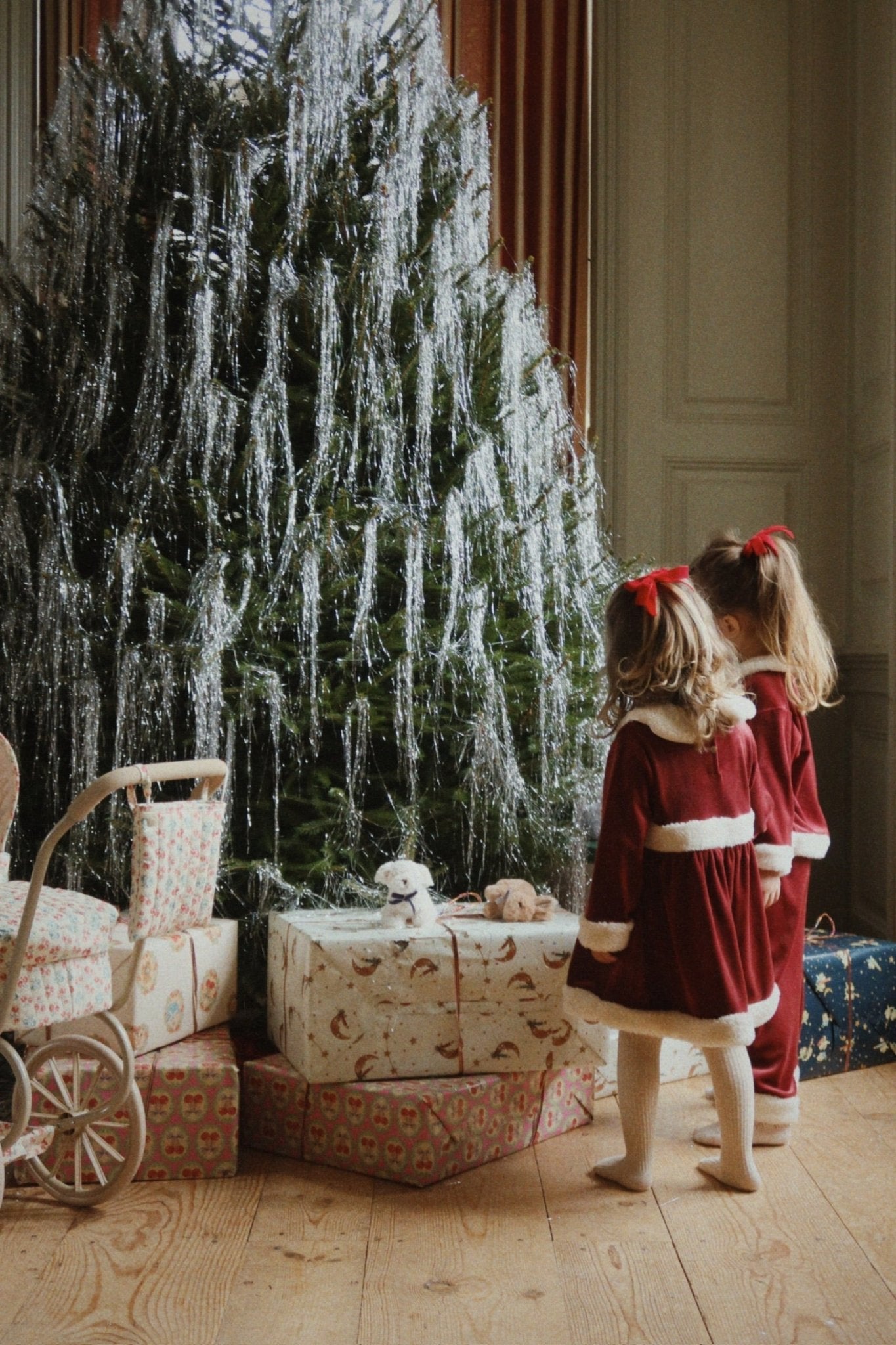 Konges Sløjd CHRISTMAS DRESS - red dahlia Konges Sløjd New Collection