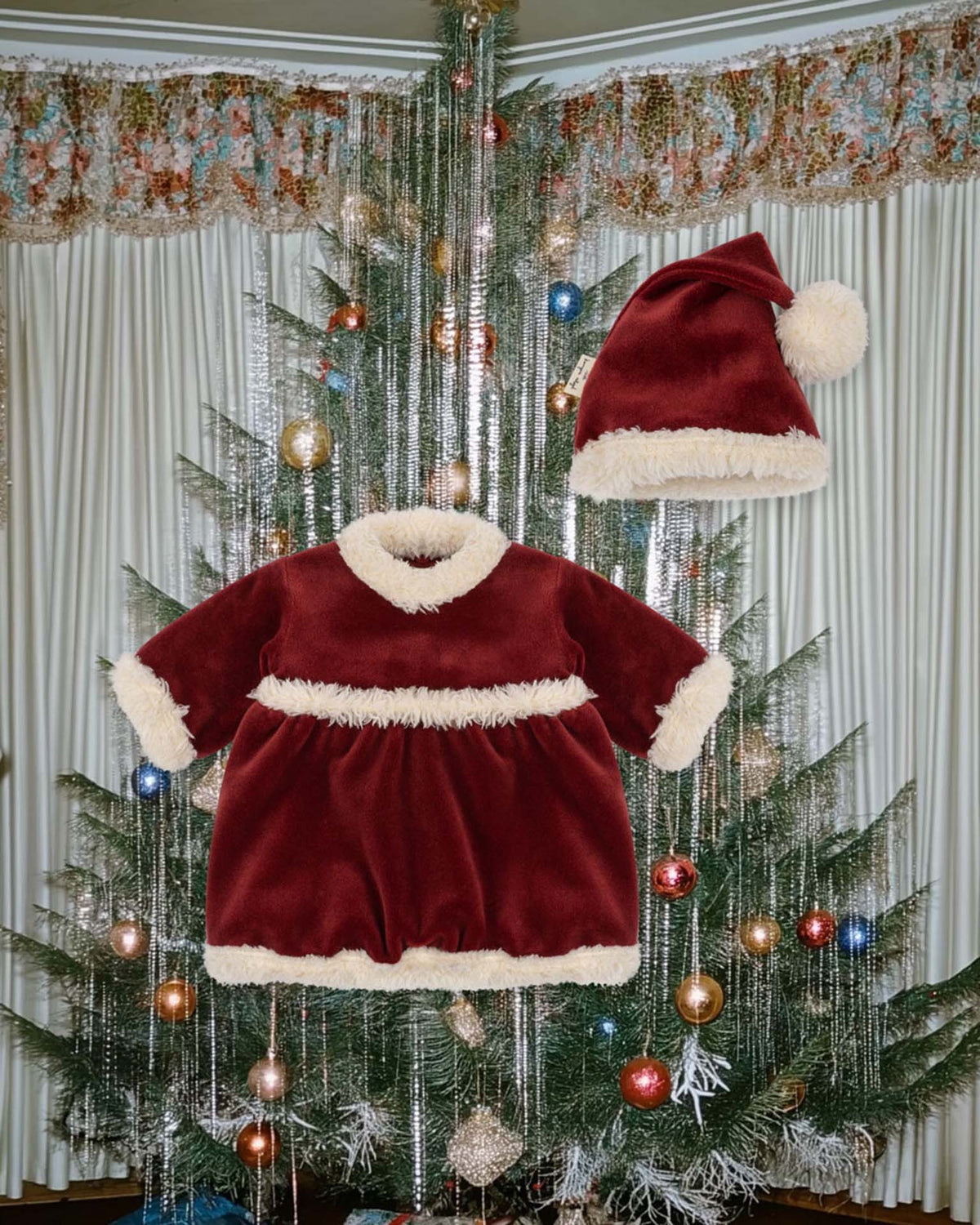 Konges Sløjd doll christmas dress + hat in jolly red Konges Sløjd