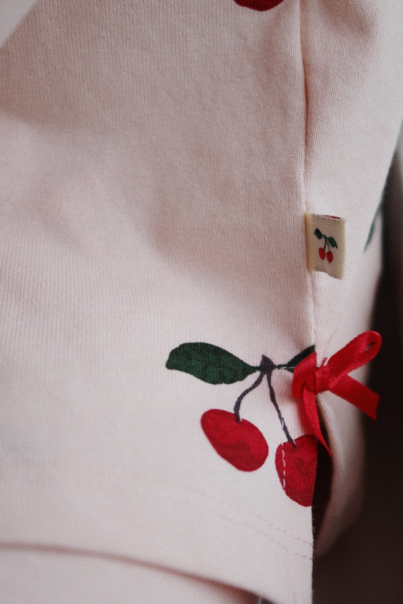 Konges Sløjd DREY SLIT TEE GOTS - MA GRANDE CERISE PEONY Konges Sløjd