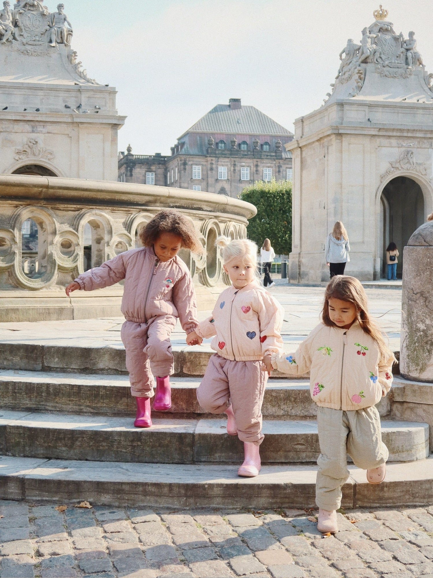 Konges Sløjd JUNO bomber JACKET - cameo rose Konges Sløjd New Collection