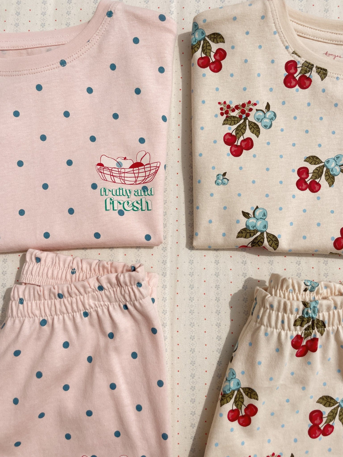 Konges Sløjd LIN TEE SET - marmelatta Konges Sløjd New Collection