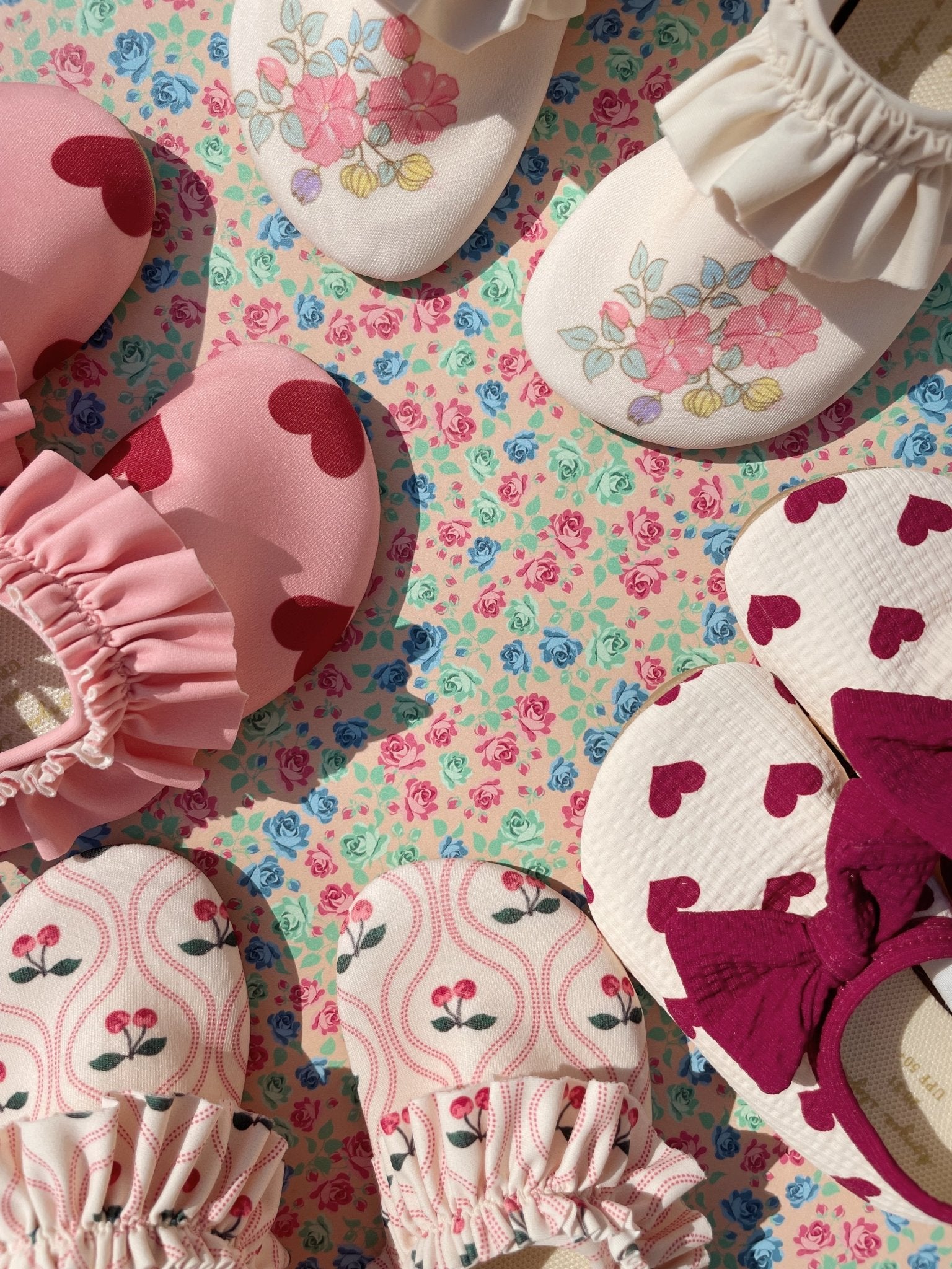 Konges Sløjd Merle Frill swim shoes - amour pink Konges Sløjd