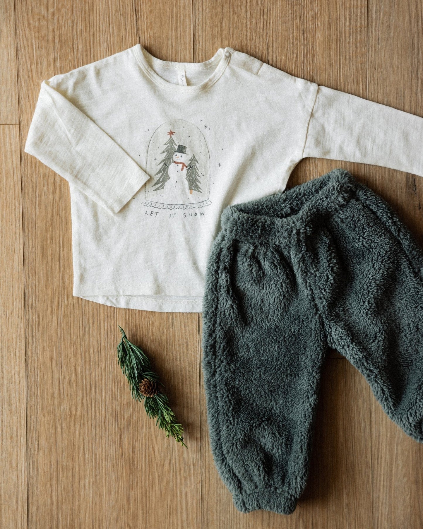 Long Sleeve Tee || Let It Snow Rylee + Cru - enjoykidsus