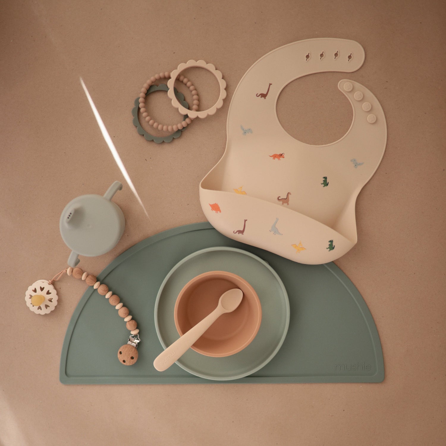 Silicone Baby Bib mushie