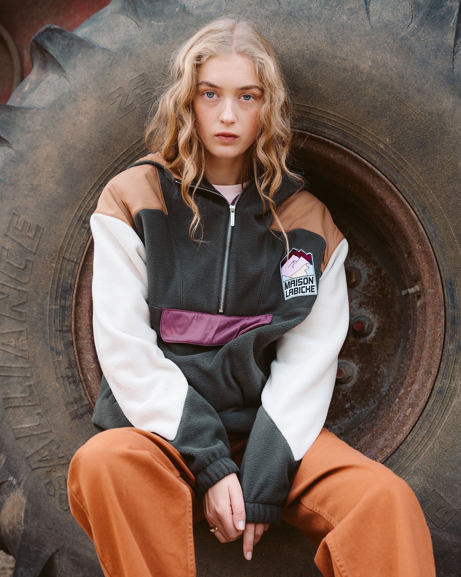 Maison Labiche &quot;Patch Mountain&quot; kossuth sweater - SCARABEE CB Maison Labiche