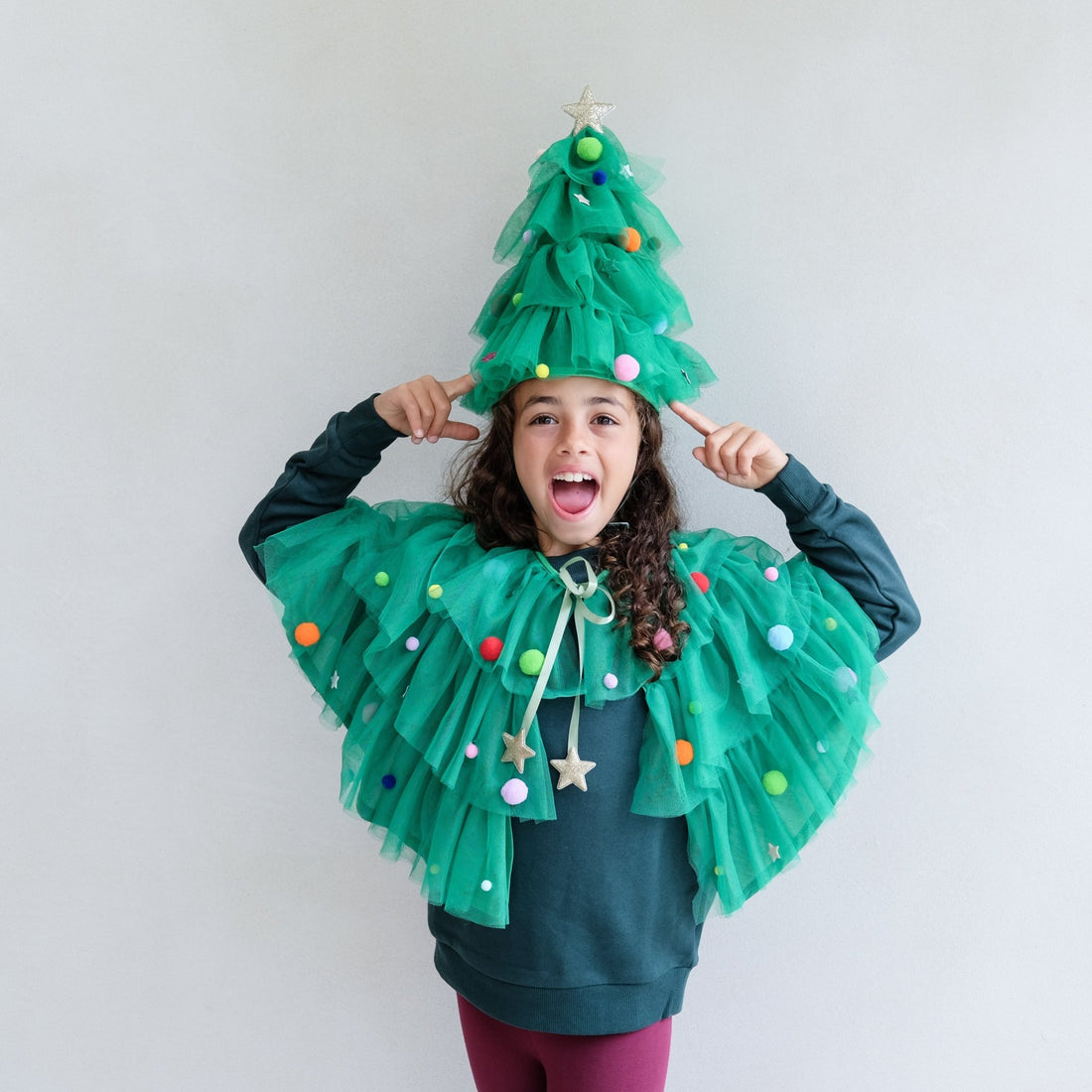Mimi &amp; Lula Christmas tree cape Mimi &amp; Lula