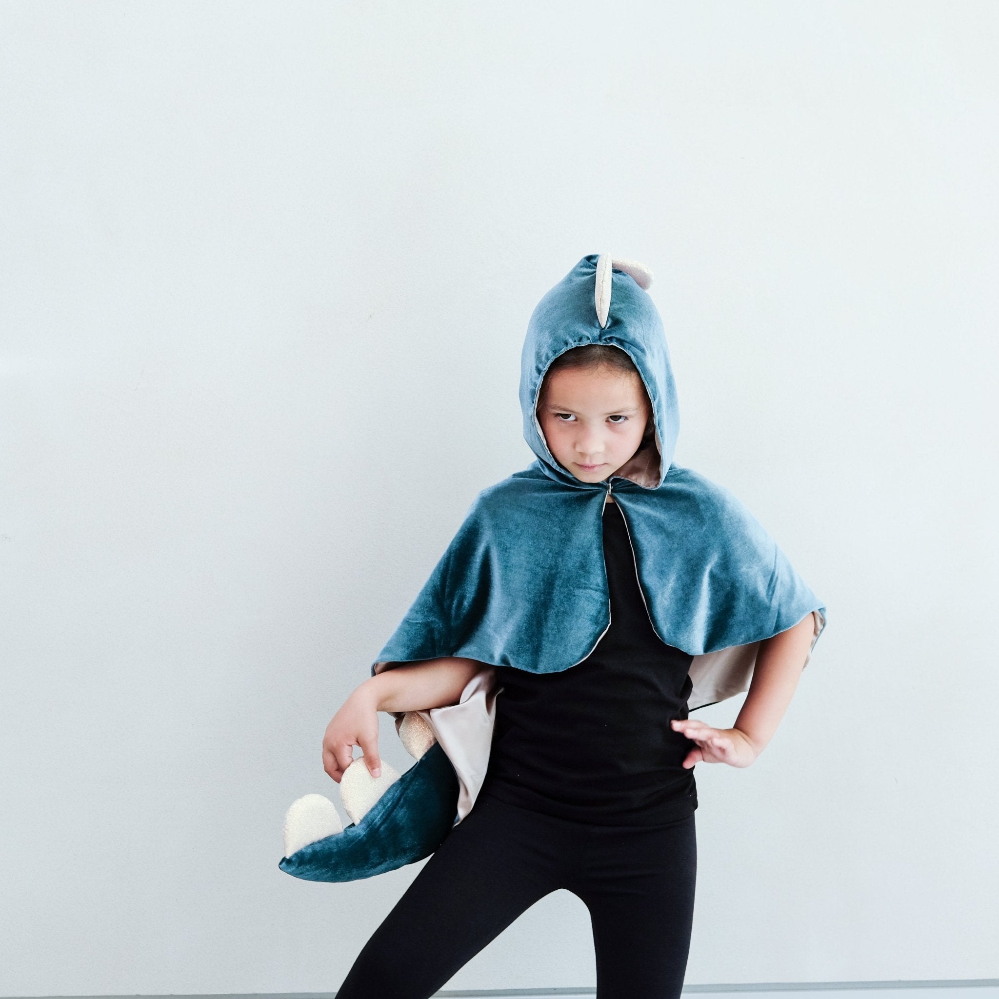 Mimi &amp; Lula Friendly dino cape Mimi &amp; Lula