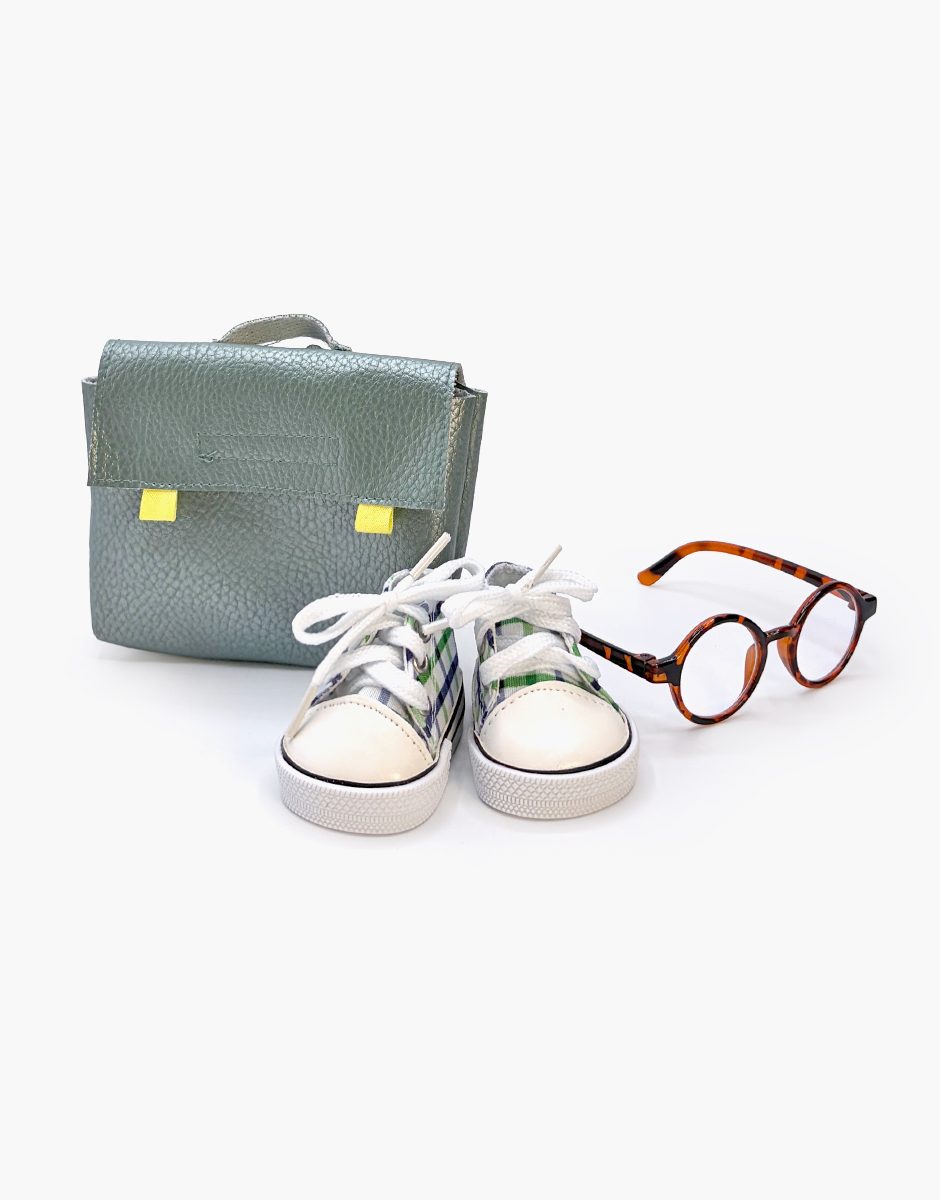 Minikane Mini Panchas school accessory set with green faux leather satchel