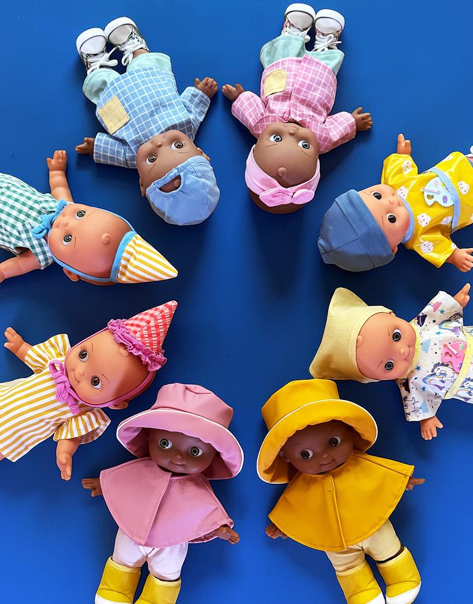 Minikane Basile Mini Panchas School Doll | Popcorn Painting Outfit (10.6 in) - image 3