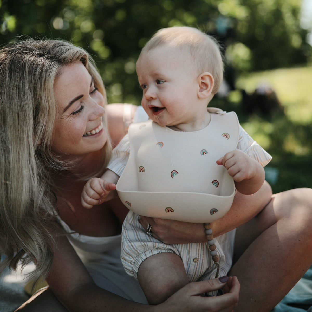 Silicone Baby Bib mushie