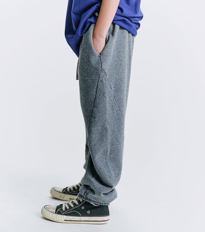 Nununu seams like sweatpants NUNUNU