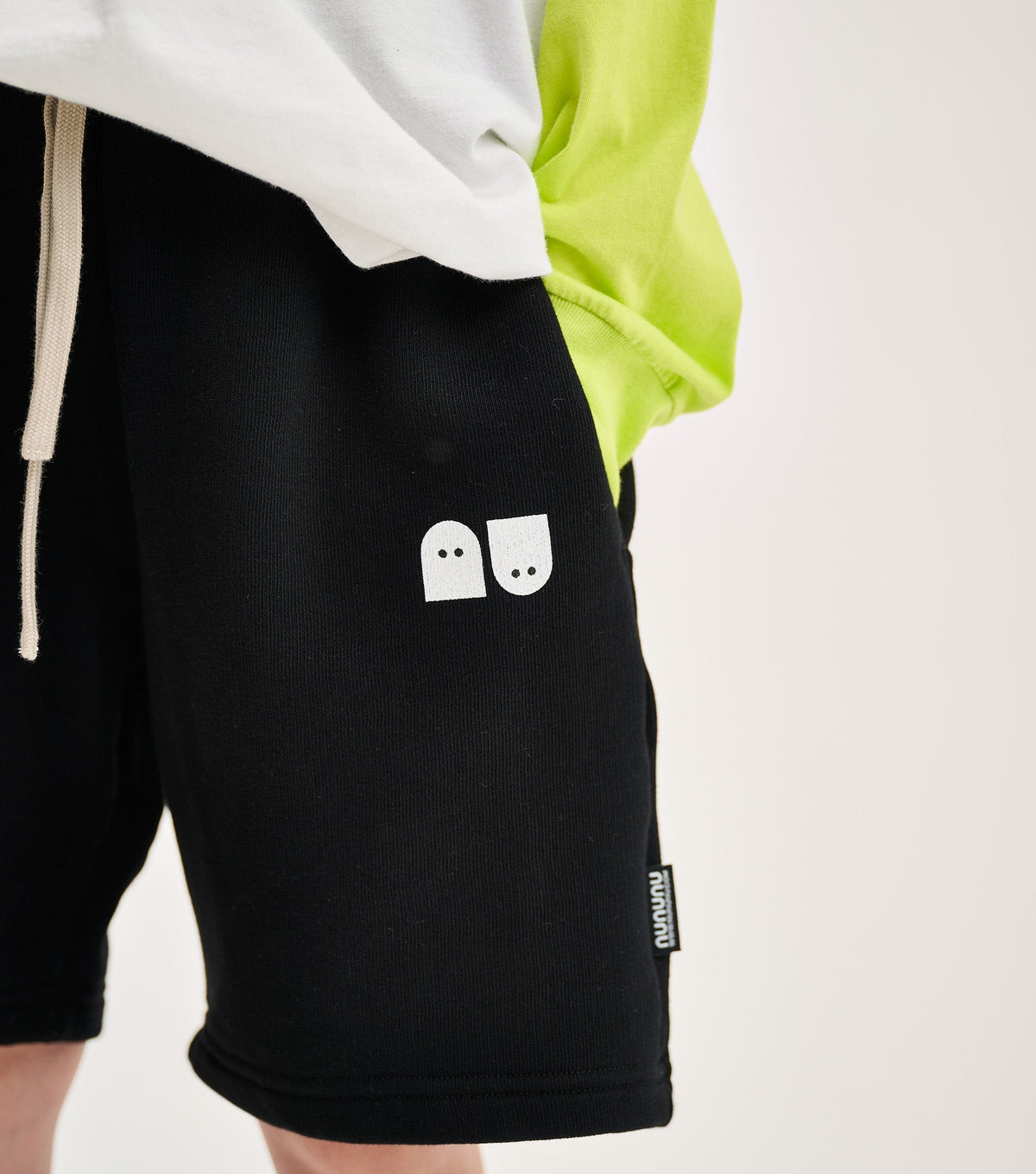 Nununu spookies sweatshorts - Black NUNUNU