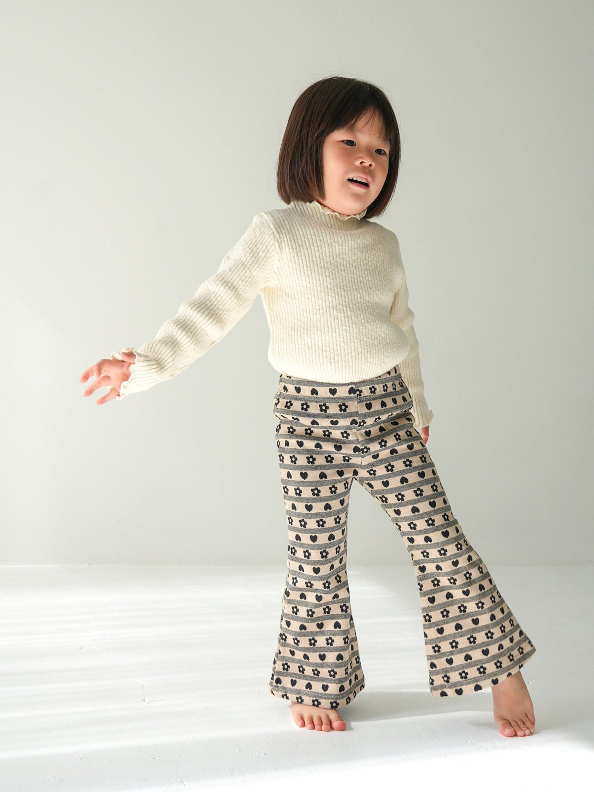 Pippi+Lotta Flower Flare Heart Printed Pants Beige Black Pippi+Lotta