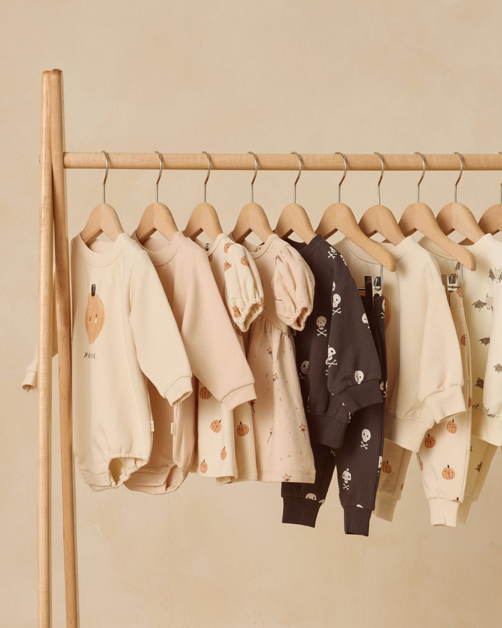 Quincy Mae Crewneck Bubble Romper || Magic Cat Quincy Mae New